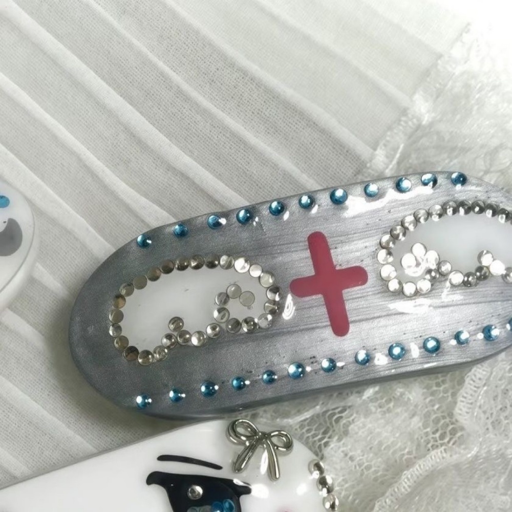 Vintage Y2K Kawaii Dog Paw Ang - Tech Inspired Accessories recension och pris