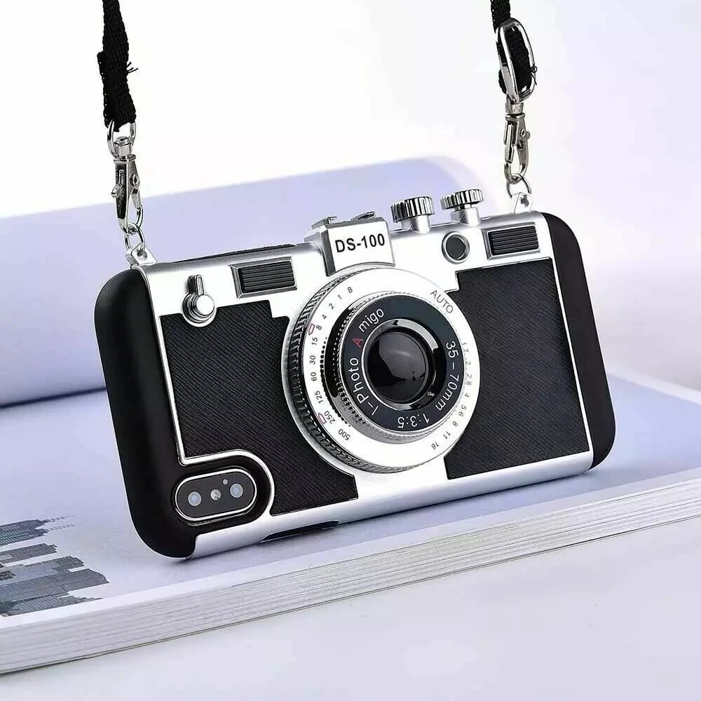 Emily in Paris 3D Retro Camera - Tech Accessories Iphone recension och pris