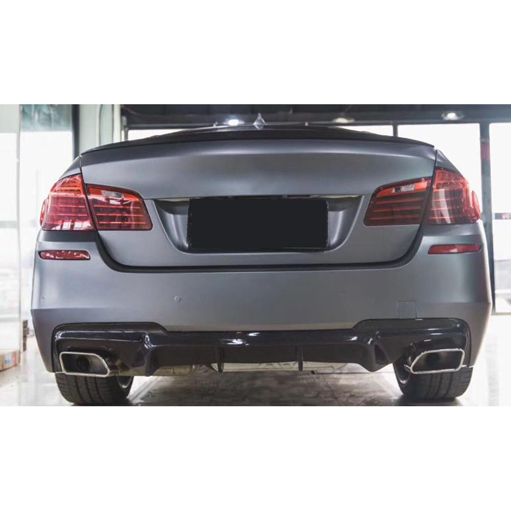 Carbon Fiber Rear Bumper Lip D - M Tech Accessories recension och pris