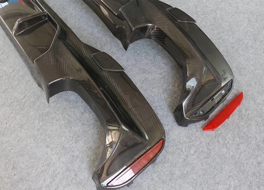 5 Series Carbon Fiber Rear Lip - M Tech Accessories recension och pris